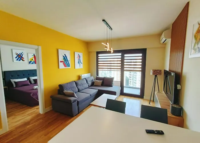 Diamond Residence - Urban View Apartment